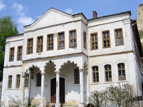 Къща