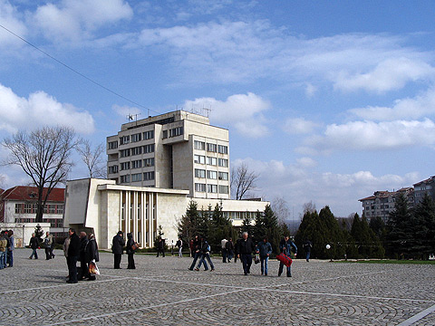 Площад